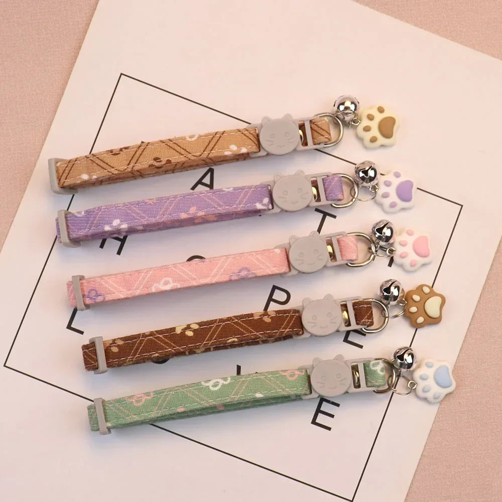 Footprint pattern Cat Collar