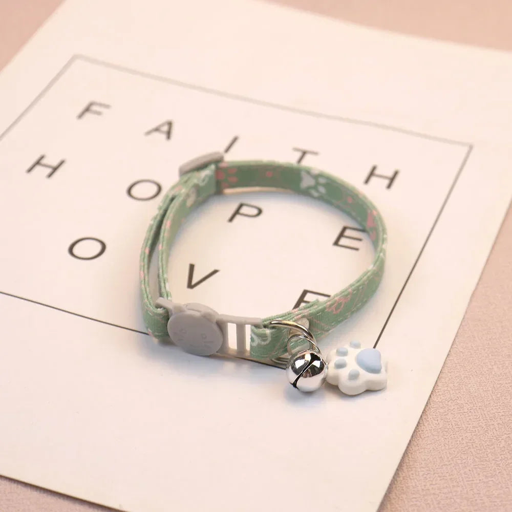 Footprint pattern Cat Collar