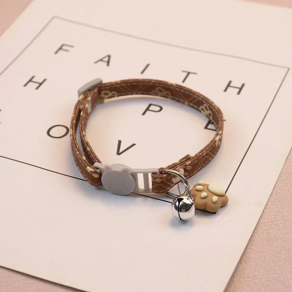 Footprint pattern Cat Collar